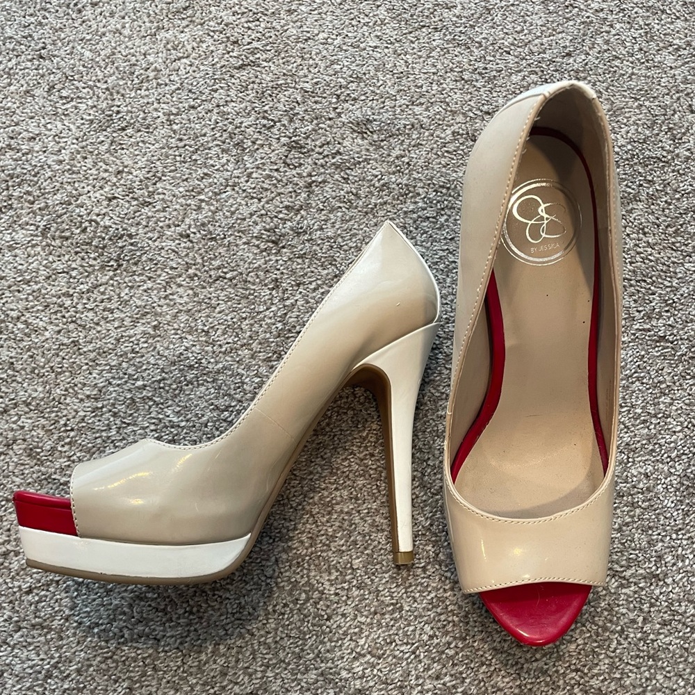 Jessica Simpson heels
